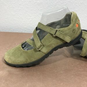 Tmberlands Women's hiking Loafers Strappy Sz 7.5 M